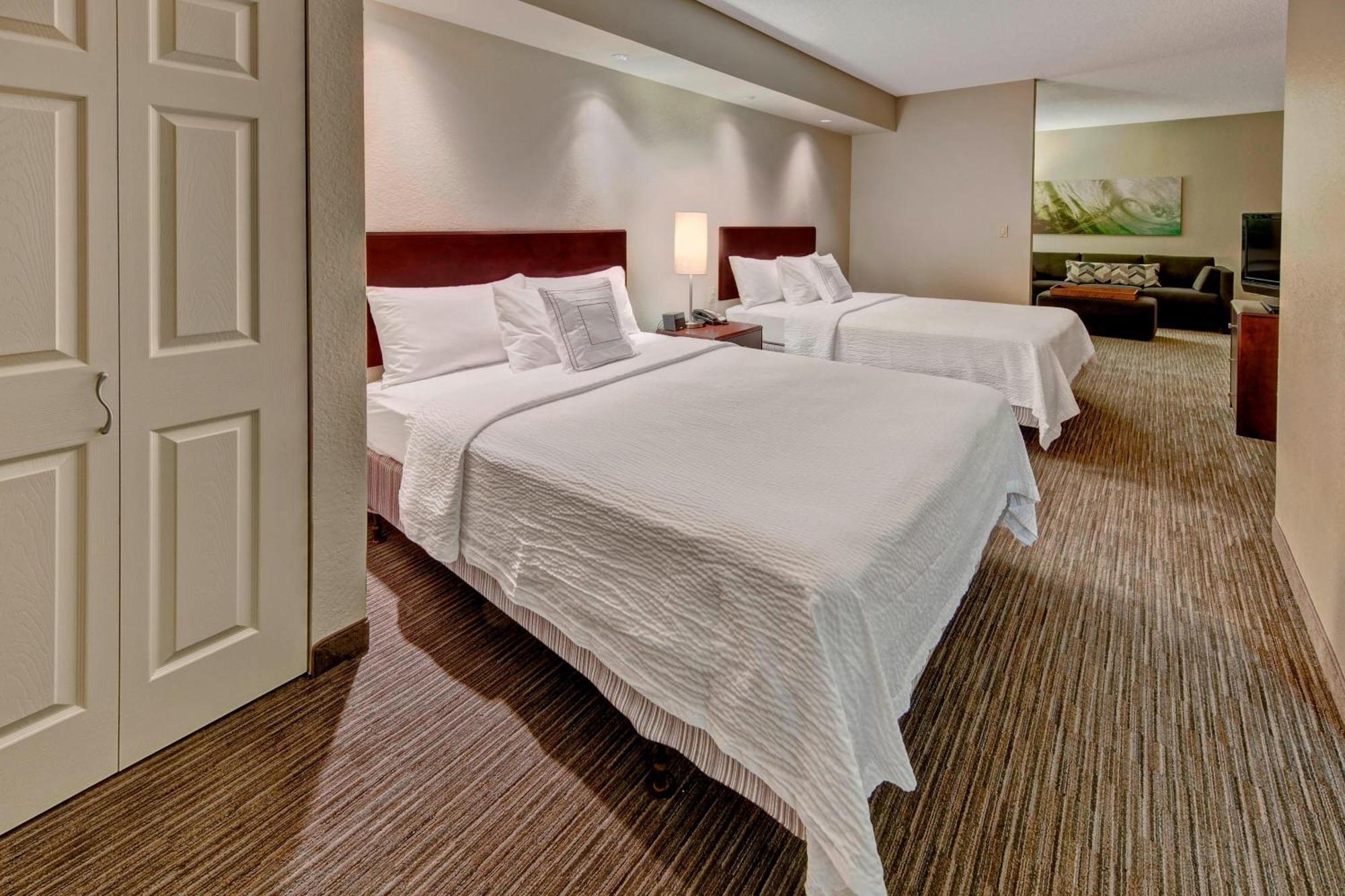 Springhill Suites By Marriott Naples Golden Gate Экстерьер фото