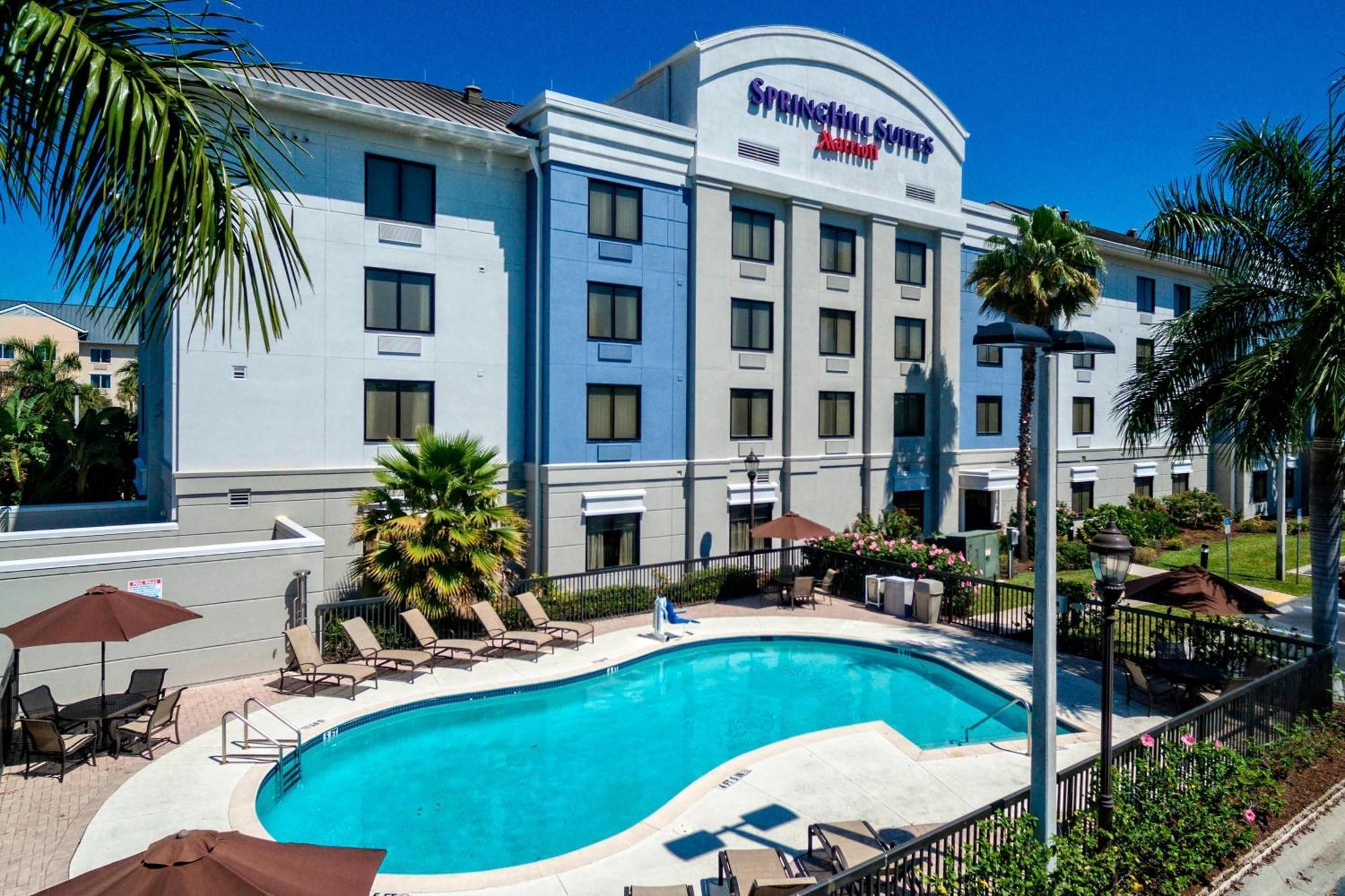 Springhill Suites By Marriott Naples Golden Gate Экстерьер фото