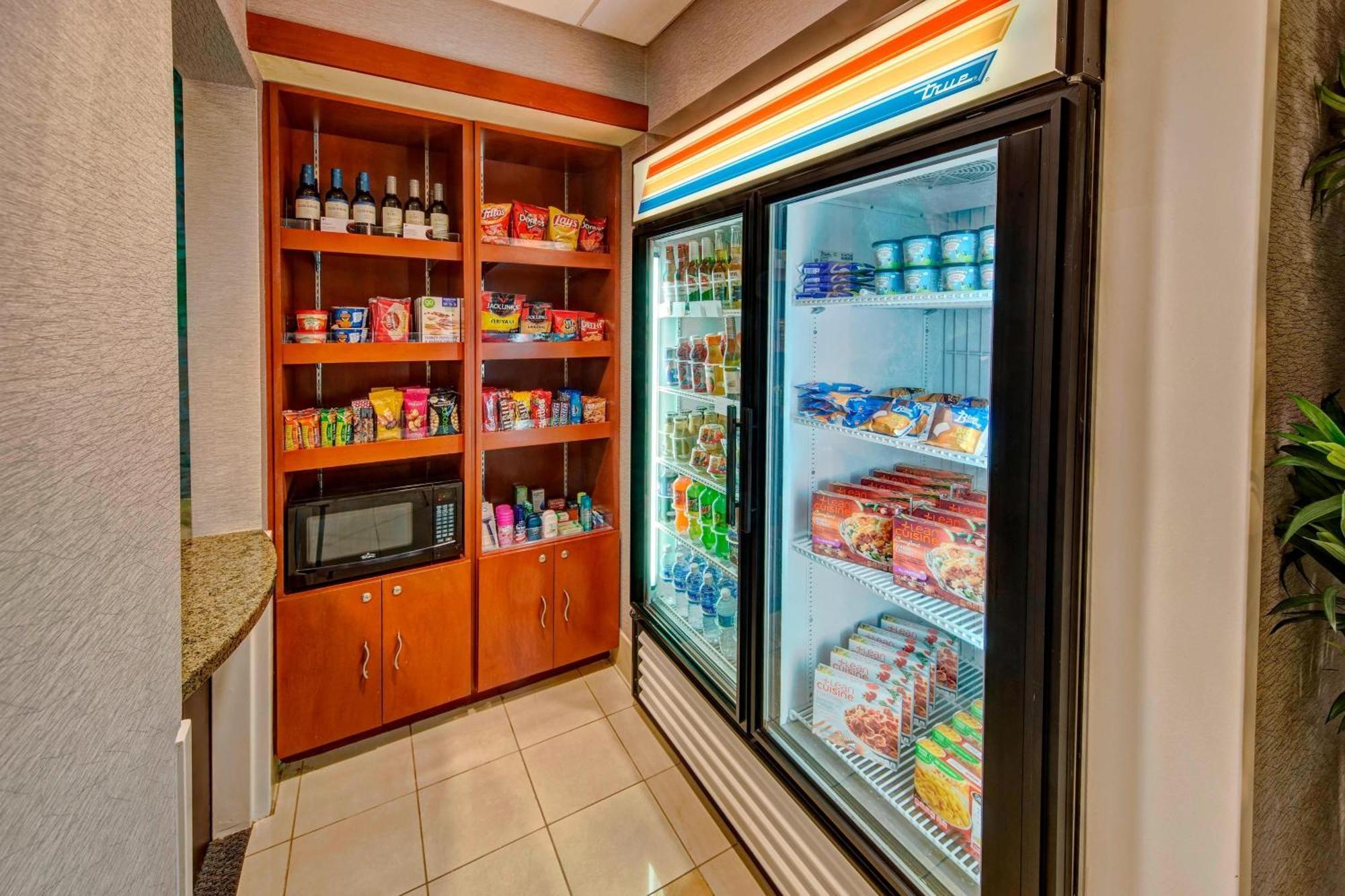 Springhill Suites By Marriott Naples Golden Gate Экстерьер фото
