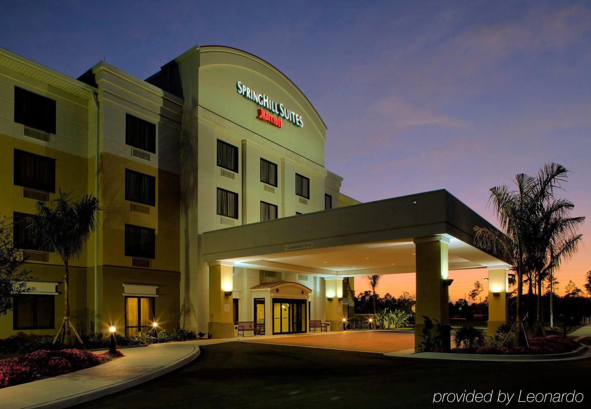 Springhill Suites By Marriott Naples Golden Gate Экстерьер фото