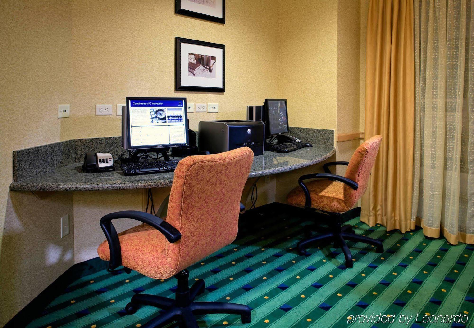 Springhill Suites By Marriott Naples Golden Gate Экстерьер фото